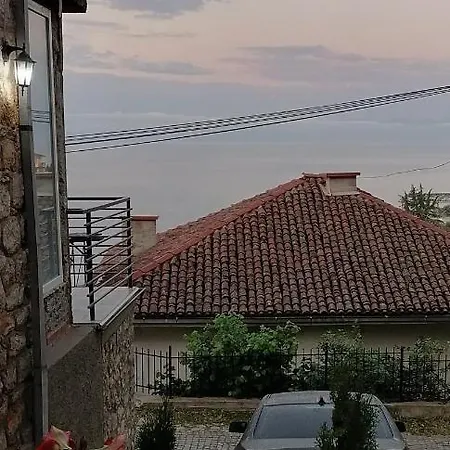 Ain *